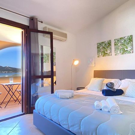 Homey Experience - Navy Sea View Apartments Όλμπια Εξωτερικό φωτογραφία