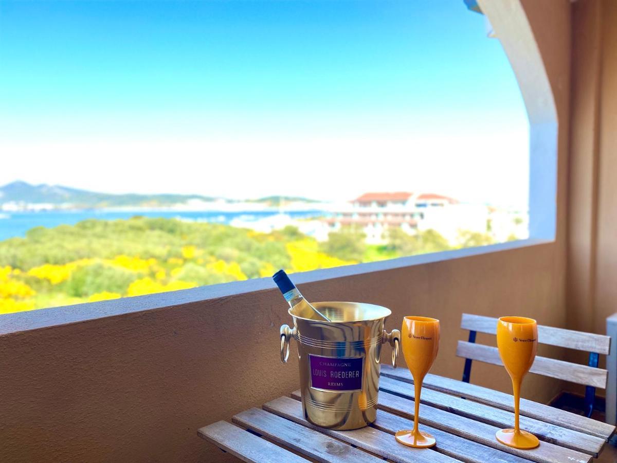 Homey Experience - Navy Sea View Apartments Όλμπια Εξωτερικό φωτογραφία