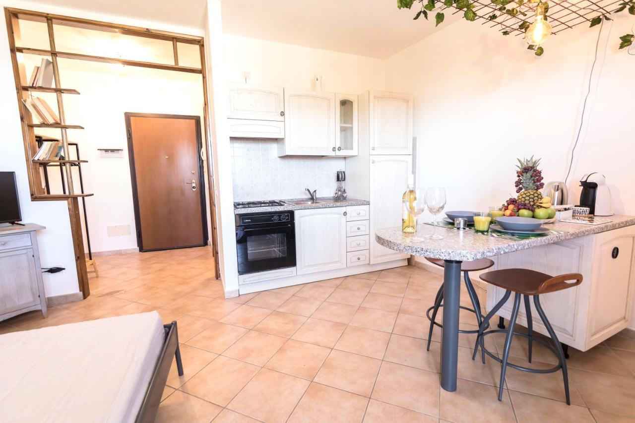 Homey Experience - Navy Sea View Apartments Όλμπια Εξωτερικό φωτογραφία